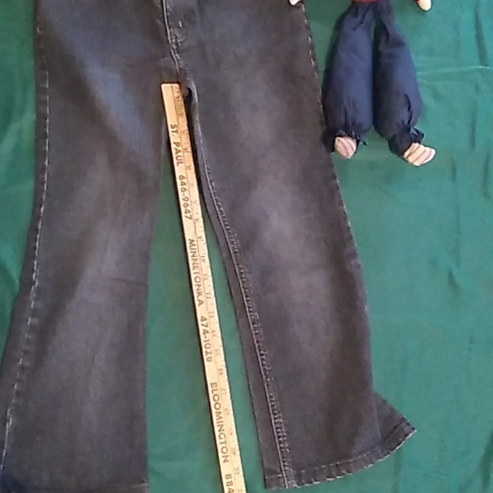 Old Navy Jeans 👖  Stretch  BOOT-CUT  Sz 12 1/2 EVC